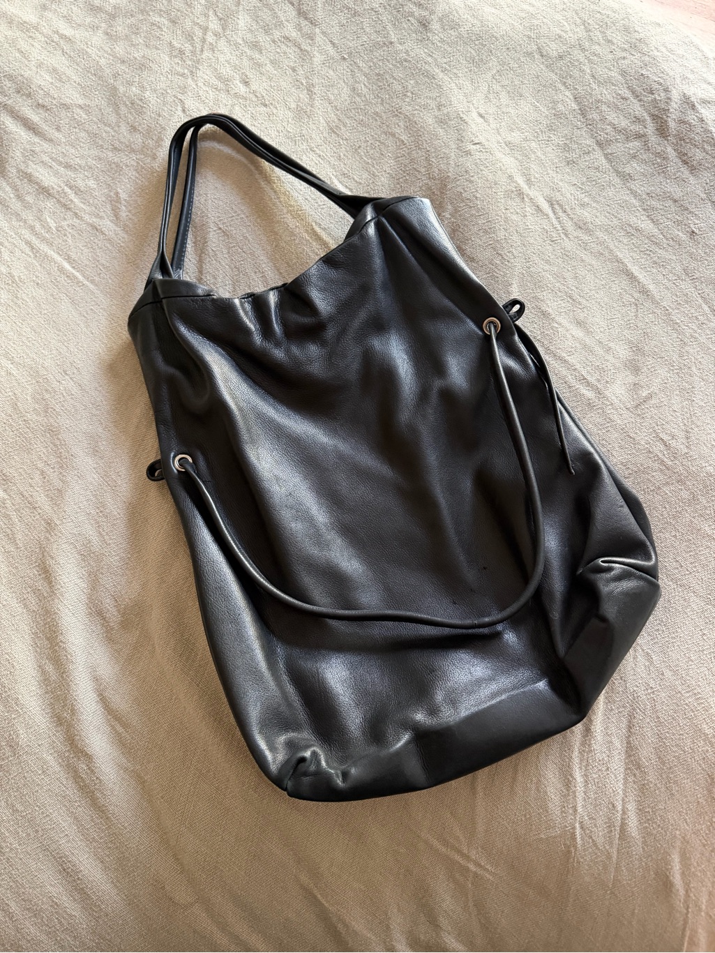 Classic Black Leather Tote Bag From Italy